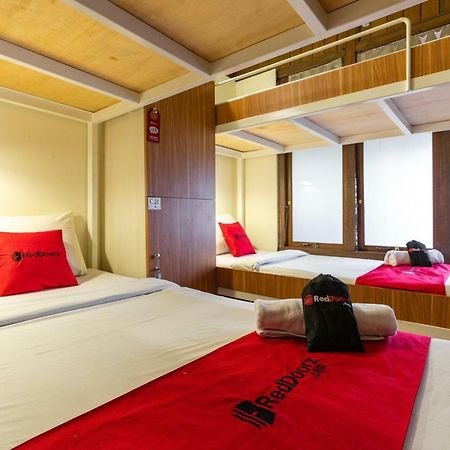 Reddoorz Hostel @ Dago 2 باندونج المظهر الخارجي الصورة