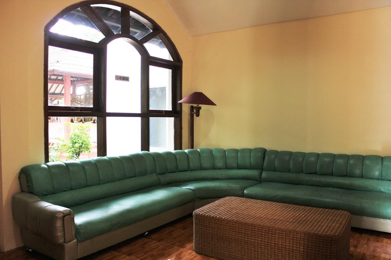 Reddoorz Hostel @ Dago 2 باندونج المظهر الخارجي الصورة